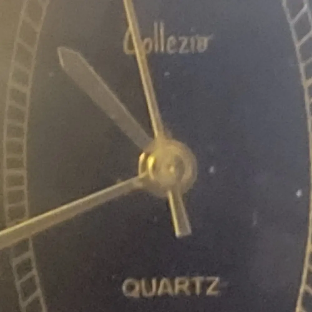 Collezio Ladies Watch Elegant Dressy Silver Band New Battery Stainless Steel‎
